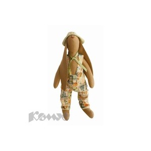 Набор для шитья текстильной куклы 29см Ваниль Rabbit's Story R002