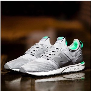  Кроссовки женские Adidas. Артикул 332942