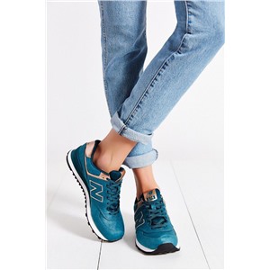  Кроссовки женские Adidas. Артикул 332935