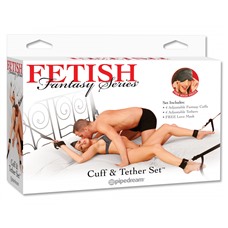 Набор для бондажа Cuff And Tether Set 215123PD