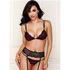 Изысканный комплект 3 PC STRAPPY LACE GARTER SET WITH CROTCH
