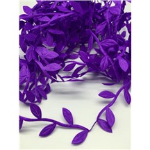 Листочки на тесьме цвет: фиолетовый. Намотка: 10м